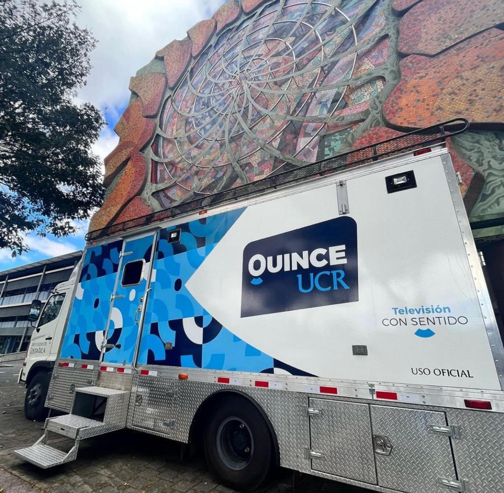 Foto de unidad Móvil QuinceUCR